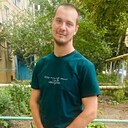 Знакомства: Евгений, 31 год, Саратов