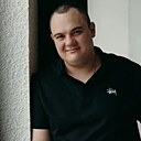 Знакомства: Тим, 27 лет, Богучар