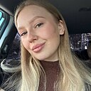 Знакомства: Маша, 28 лет, Москва