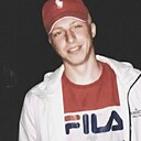 Знакомства: Макс, 24 года, Ставрополь