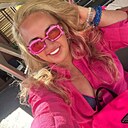 Знакомства: Настя, 35 лет, Москва