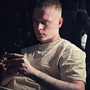 Знакомства: Максим, 23 года, Чита