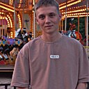 Знакомства: Данил, 22 года, Оренбург