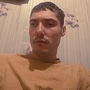 Знакомства: Илья, 30 лет, Мариуполь