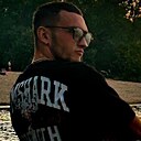 Знакомства: Дмитрий, 23 года, Новокуйбышевск