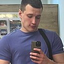 Знакомства: Илья, 24 года, Новосибирск