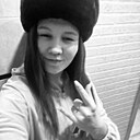 Знакомства: Нурия, 18 лет, Татарск