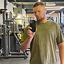 Знакомства: Виктор, 26 лет, Краснодар