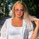 Знакомства: Виктория, 28 лет, Москва