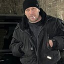 Знакомства: Valera, 45 лет, Белово