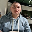 Знакомства: Руслан, 33 года, Тюмень