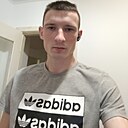 Знакомства: Мишка, 27 лет, Костюковичи