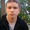 Знакомства: Данил, 19 лет, Азов