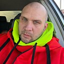 Знакомства: Павел, 33 года, Владивосток