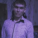 Знакомства: Виктор, 28 лет, Дюртюли