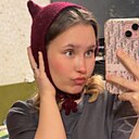 Знакомства: Дашка, 18 лет, Москва