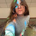 Знакомства: Ася, 20 лет, Омск