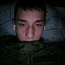 Знакомства: Александр, 20 лет, Луга