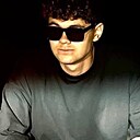 Знакомства: Артур, 21 год, Владивосток