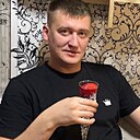 Знакомства: Алексей, 34 года, Магадан