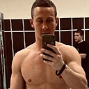 Знакомства: Валера, 32 года, Пермь