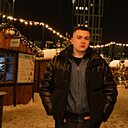 Знакомства: Михаил, 21 год, Саратов