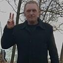 Знакомства: Игорь, 57 лет, Керчь