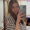 Знакомства: Лиза, 21 год, Екатеринбург