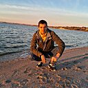 Знакомства: Евгений, 32 года, Николаев