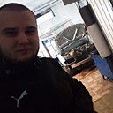 Знакомства: Антон, 28 лет, Краснокамск