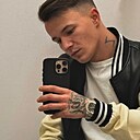 Знакомства: Артем, 29 лет, Орел