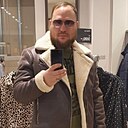 Знакомства: Артем, 38 лет, Междуреченск