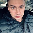 Знакомства: Артём, 30 лет, Белово