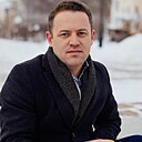 Знакомства: Артем, 33 года, Круглое