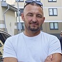 Знакомства: Юра, 38 лет, Минск