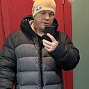 Знакомства: Максим, 44 года, Октябрьский (Башкортостан)