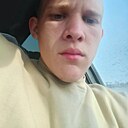 Знакомства: Данил, 22 года, Армавир