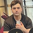 Знакомства: Maksim, 23 года, Мукачево