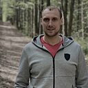 Знакомства: Игорь, 32 года, Магадан