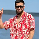 Знакомства: Юсуф, 25 лет, Караганда