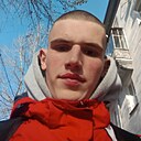 Знакомства: Матвей, 18 лет, Новосибирск