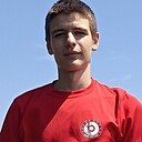 Знакомства: Илья, 18 лет, Брянск