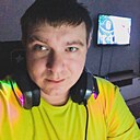 Знакомства: Юрий, 31 год, Котельниково