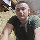 Знакомства: Виктор, 28 лет, Самара