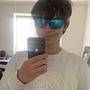 Знакомства: Кирилл, 19 лет, Гродно