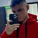 Знакомства: Илья, 19 лет, Благовещенск