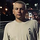 Знакомства: Алексей, 21 год, Уссурийск