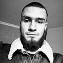 Знакомства: Макс, 23 года, Киров