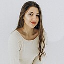 Знакомства: Яна, 24 года, Сургут