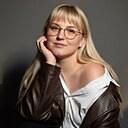 Знакомства: Аня, 28 лет, Луганск